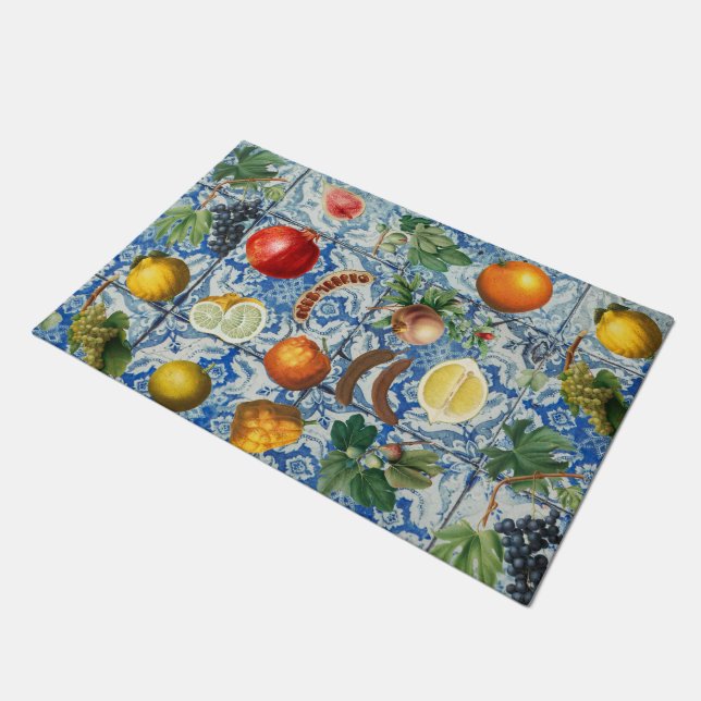 Mittelmeersommerfrucht und blaues weißes Mosaik Fußmatte (Schrägansicht)