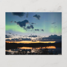 Mittelsommerliche Aurora borealis über den Lago La Postkarte
