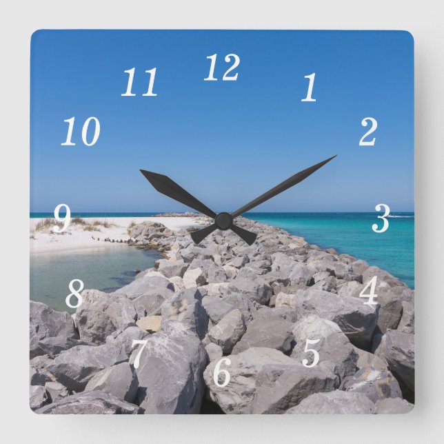 Mitten in der Muschel Jetty Wall Uhr (Vorderseite)