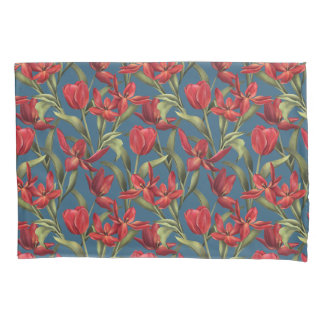 Mitternacht Aquamariner Hintergrund mit Red Tulips Kissenbezug