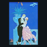 Mitternacht Kiss Art Deco Print Fotodruck<br><div class="desc">Mitternacht Kiss Art Deco drucken. Art Deco Abbildung aus dem Jahr 1921. Der französische Künstler Georges Barbier war berühmt für seine schöne und lebendige Darstellung des Pariser Nachtlebens. Mitternachtskiss zeigt ein paar stehende auf einem Balkon mit Blick auf den Fluss, als ein Boot in der Ferne vorbeisegelt. Der Mann trägt...</div>