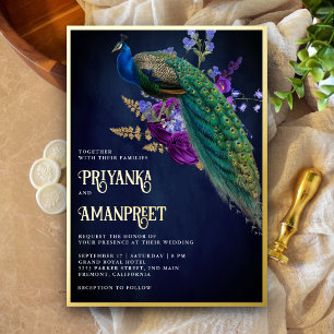 Mitternachtsblaue lila Blumen Indian Pfau Hochzeit Folieneinladung