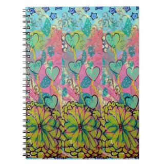 Mixed Media Hearts Notizblock