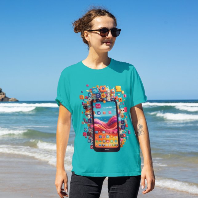 Mobile avec T-shirt réseau social (Créateur téléchargé)