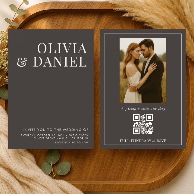 Mocha Brown Minimalist Photo QR Code Wedding Einladung (Von Creator hochgeladen)