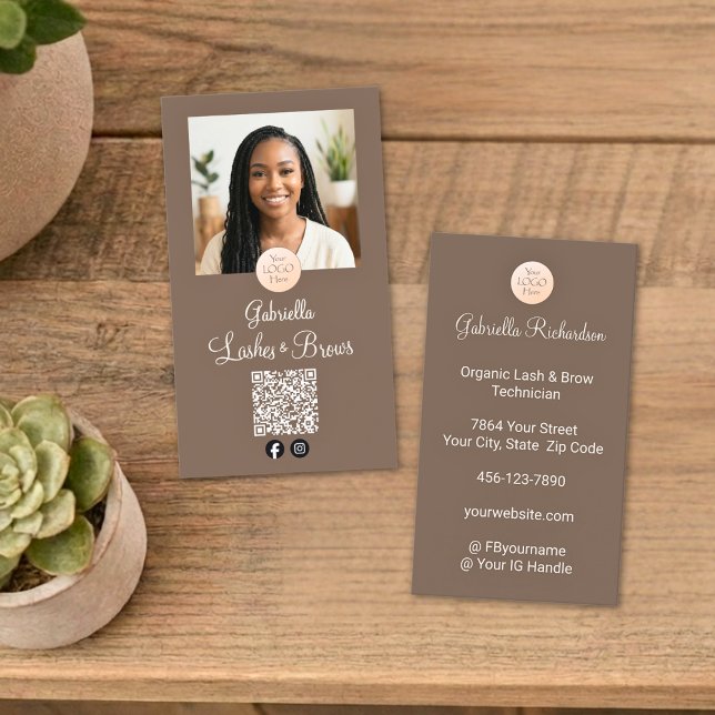 Mocha Cream Logo QR Code Photo Lashes and Brows Visitenkarte (Von Creator hochgeladen)