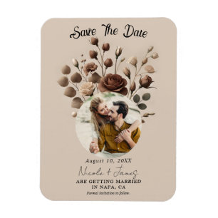 Mocha-Mousse-Beige-Braune Florale Einladung Vormer Magnet