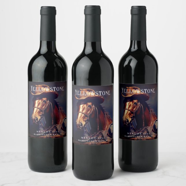Mockup Horse et Casquette de l'Ouest Étiquettes de (Bouteilles)