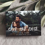 MOD Foto und Kalligrafie 5 Save the Date Einladung<br><div class="desc">Holen Sie sich Ihre Gäste mit Ihrer unterhaltsamen,  modernen und MOD Foto & Calligraphy 5 Save the Date begeistert für Ihre phantastische Hochzeit.</div>