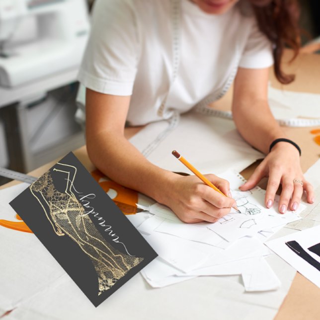 Mode Designer Dress Logo QR Gray Gold Lace Visitenkarte (Von Creator hochgeladen)