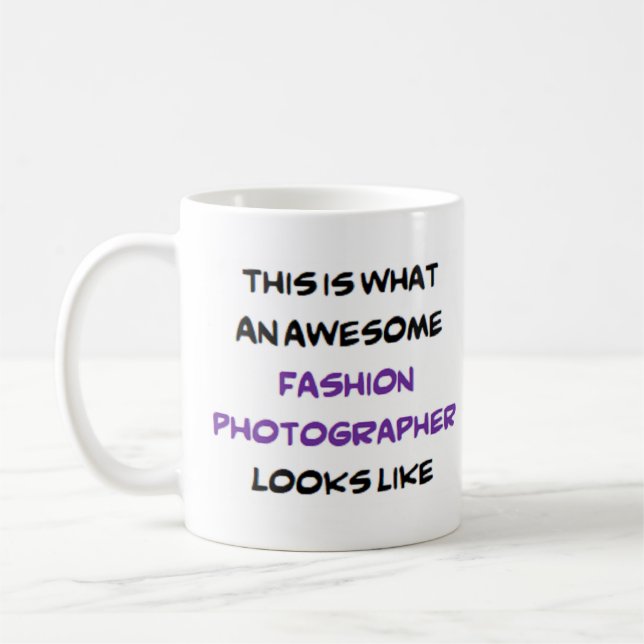 Modefotograf, phantastisch kaffeetasse (Links)