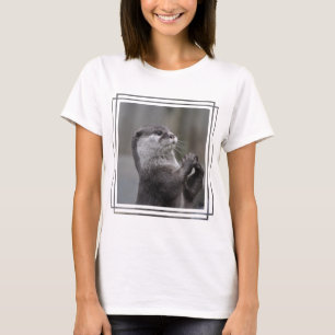 Modèle de base de T-shirt de dames - customisé