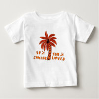 Modèle vertical de T-shirt infantile - customisé