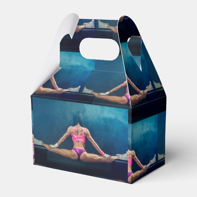 Modell der Fitness Split Thunder_Cove Geschenkschachtel (Vorderseite)