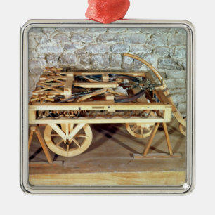 Modell eines Autos angetrieben bis zum Frühlingen Silbernes Ornament