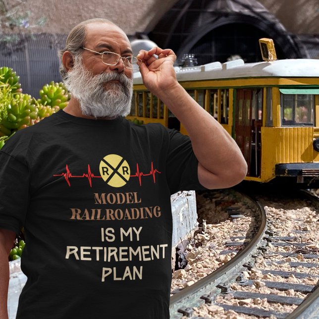 Modelleisenbahn ist mein Rentenplan T-Shirt (Von Creator hochgeladen)