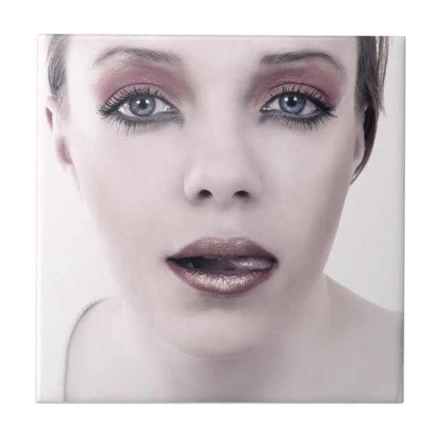 Modeporträt Fliese (Vorderseite)