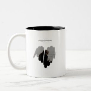 Moderater Graffiti-bespritzter Herzrahmen Zweifarbige Tasse