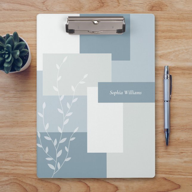Modern Abstract Dusty Blue White Leaf Clipboard Klemmbrett (Von Creator hochgeladen)