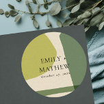 MODERN ABSTRAKT LIME GREEN KRAFT ARTISTIC WEDD RUNDER AUFKLEBER<br><div class="desc">Eine perfekte Hochzeitskollektion für diejenigen, die nach einem geschmackvoll gestalteten, eleganten und kühlen Thema moderner Kunst suchen. Der handbemalte Hintergrund mit Kraft-Papiertextur fügt eine rustikale Touch hinzu. Personalisieren Sie es mit Ihrem Namen, Ihrem Hochzeitsdatum, und vergewissern Sie sich, dass Sie eine besondere Nachricht. Viele Designs zur Auswahl und viele Gegenstände,...</div>
