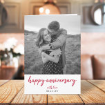 Modern Anniversary Photo | Minimalist Red Stylish Karte<br><div class="desc">Simple, stylish "Happy Anniversary" folded photo card in deep red modern minimalist typography and complementary "with love" in matching style. Your name and inside message can easily be personalized for a unique card with a personal touch! The card shows an example image of a romantic loving young couple out on...</div>