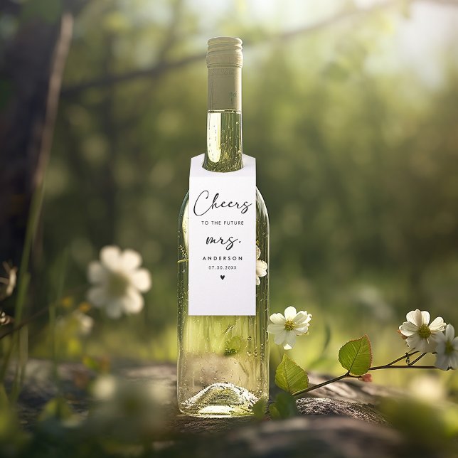 Modern Black Handwriting Script Cheers Future Mrs. Flaschenanhänger (Von Creator hochgeladen)