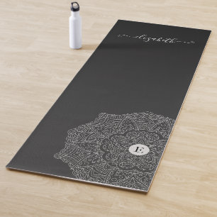 Modern Black Mandala Monogram Name Yogamatte