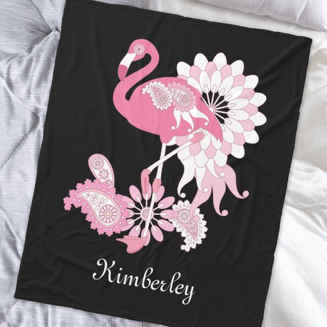 Modern Black Paisley Pink Flamingo Fleecedecke (Von Creator hochgeladen)