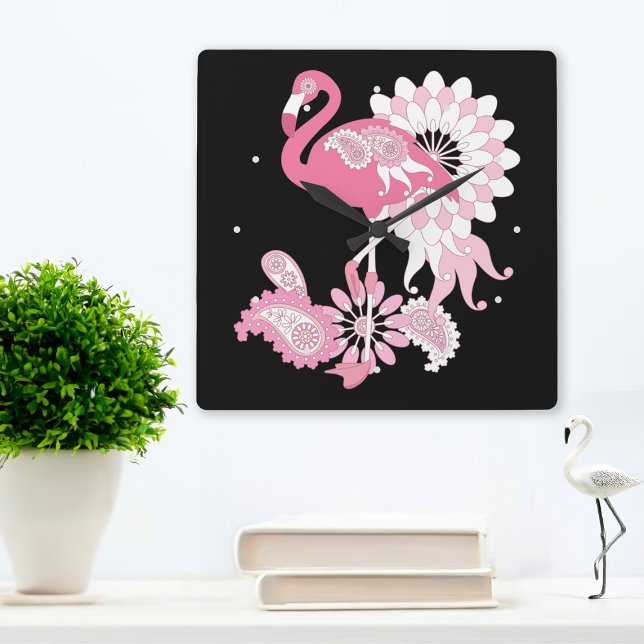 Modern Black Paisley Pink Flamingo Quadratische Wanduhr (Von Creator hochgeladen)