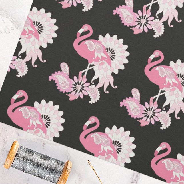 Modern Black Paisley Pink Flamingo Stoff (Von Creator hochgeladen)