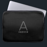 Modern Black Simple Monogram Initial Name Laptopschutzhülle<br><div class="desc">Modern elegant and understated masculine monogram initial and custom name on a custom-printed personalized laptop sleeve in a classic minimal,  professional-looking sans-serif font for a simple and professional and modern look.</div>