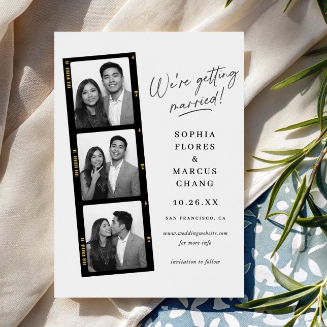 Modern Black & White Photo-booth Filmstrip Wedding Save The Date (Von Creator hochgeladen)
