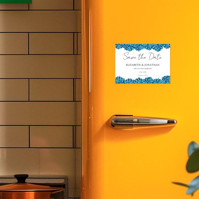 Modern Blue Hydrangeas Navy Blue Striped Wedding Magneteinladung (Von Creator hochgeladen)