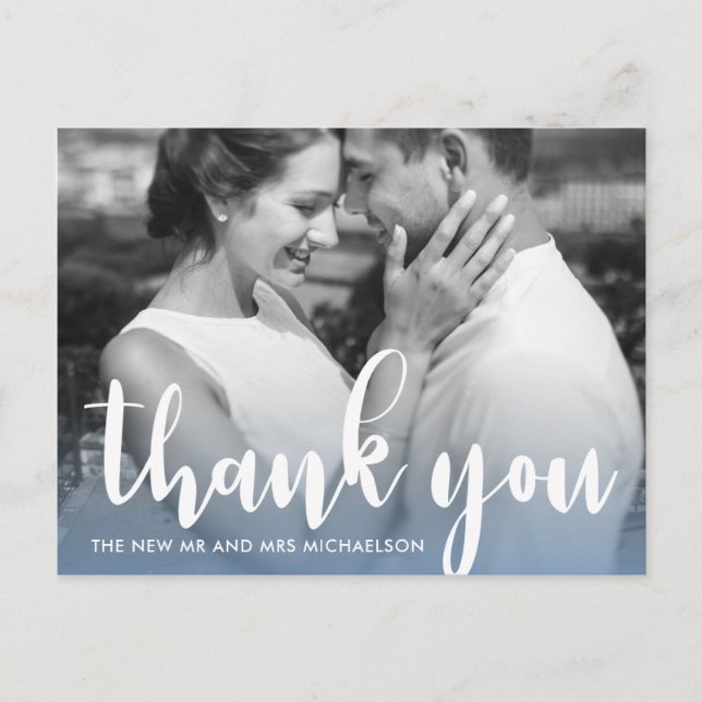 Modern Blue Simple Script Wedding Foto Vielen Dank Postkarte (Vorderseite)