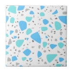 Modern Blue Türkise White Terrazzo Fliese<br><div class="desc">Stilvolle,  moderne Keramik-Fliesen mit nahtlosem Terrazzo-Muster in Blau und Türkis auf weißem Hintergrund. Das Design ist frisch,  perfekt für die Innenarchitektur der Wände.</div>