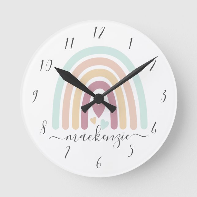 Modern Boho Pastel Rainbow & Hearts Runde Wanduhr (Vorderseite)