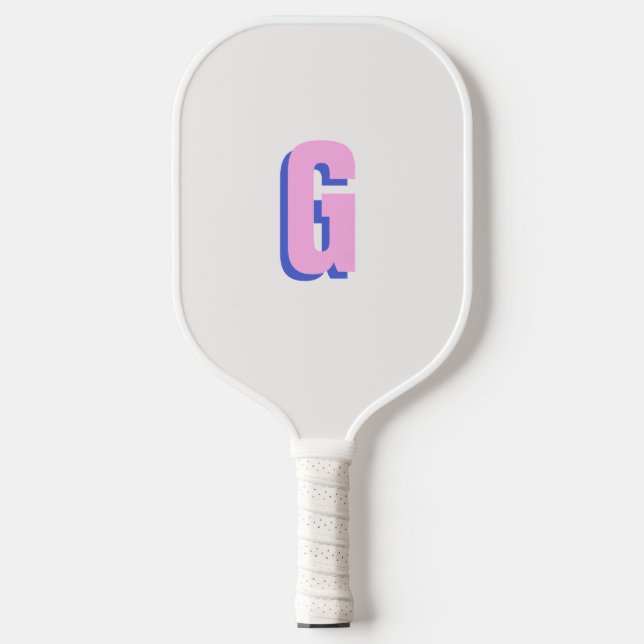 Modern bold monogrammed pink and blue  pickleball schläger (Vorderseite)