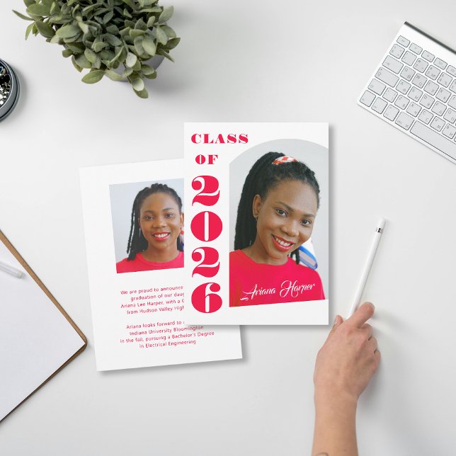 Modern Bold Pink Script Graduation Announcement Einladung (Von Creator hochgeladen)