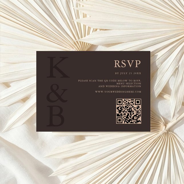 Modern Brown Monogram Minimalist Wedding RSVP Karte (Von Creator hochgeladen)