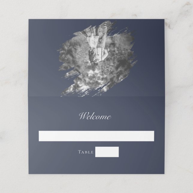 Modern Brushstroke Photo Wedding | Navy Blue Platzkarte (Außenseite Aufgefaltet)