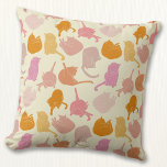 Modern Cat Pattern Rosa Orange Kissen<br><div class="desc">Moderne Katzenmuster in Rosa und Orange auf cremefarbenem Hintergrund. Originelle Kunst von Nic Squirrell.</div>