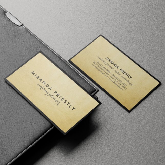 Modern Chic Black and Imitate Gold Foil Luxe Creat Visitenkarte (Von Creator hochgeladen)
