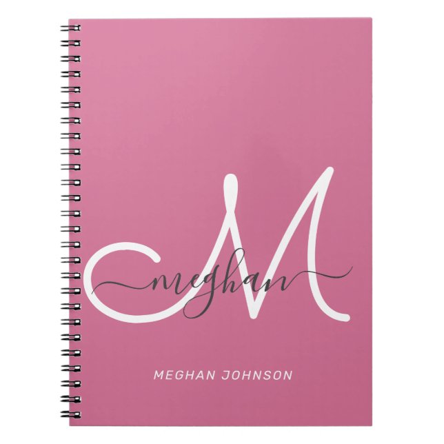 Modern Chic Hot Pink White Script Mit Monogramm Notizblock (Vorderseite)