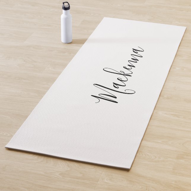 Modern Chic Monogram Black Script White Yoga Mat Yogamatte (Beispiel)