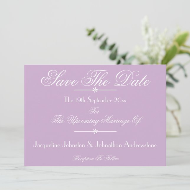 Modern Chic Script Name Mauve Save the Date Ankündigung (Stehend Vorderseite)