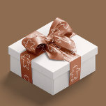 Modern Christmas Gingerbread Man Brown BE562F Satinband<br><div class="desc">Dies ist eine solide Farbe mit einem gedruckten,  weiße Weihnachtsmotiv. Es ist ein lustiges und festliches Lebkuchendesign,  das auf einem beigen Satinband gedruckt ist. Modern Christmas Gingerbread Mann Brown BE562F.</div>