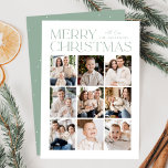 Modern Christmas Minze Green 9 Foto Collage Feiertagskarte<br><div class="desc">Moderne Weihnachtskarte mit "Fröhlicher Weihnachten",  die oben im Design in angesagter Pfefferminzschrift mit weißem Hintergrund ausgestellt ist. Eine Foto-Collage von 9 Fotos wird unten in einem Rasterlayout angezeigt. Personalisieren Sie die Multi-Foto Weihnachtskarte mit Ihrem Familiennamen. Die Karte kehrt um,  um einen minzgrünen Hintergrund mit subtilen weißen Punkten (Schnee) anzuzeigen.</div>