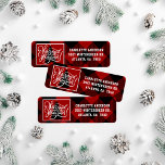 Modern Christmas Red Buffalo Karierte Adresse<br><div class="desc">Ein modernes Weihnachts-Rot-Büffel karierte Adressetikett mit der Phrase "Haben Sie eine magische Urlaubssaison!" in der Schriftzeichen-Typografie. Maßgeschneidert für Sie mit Ihrem Namen und Ihrer Adresse. Koordiniert mit anderen roten Büffel karierten Gegenständen in meinem Geschäft.</div>