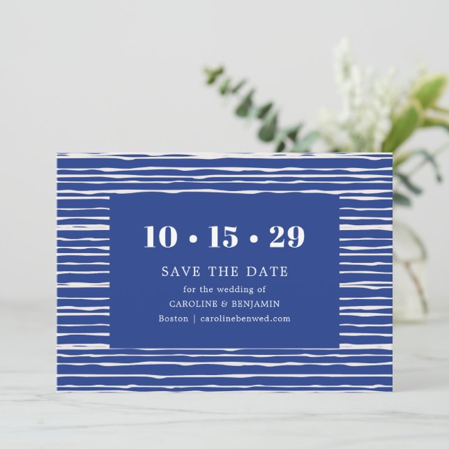 Modern Coastal Blue Stripe Wedding Save The Date (Stehend Vorderseite)