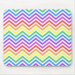 Modern, cool, trendy farbenfroher Regenbogen-Schrä Mousepad